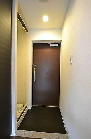 ラ・メゾン川崎参番館の玄関写真