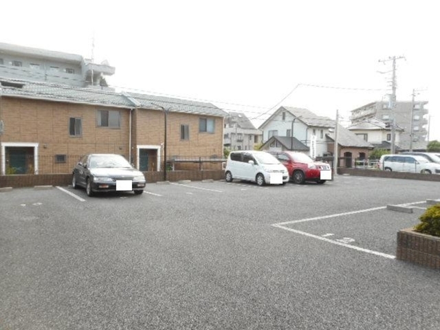 駐車場　駐車場（要空き確認）
