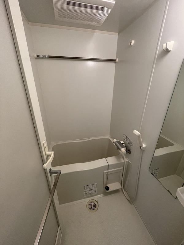 バス・シャワールーム　別部屋参考写真