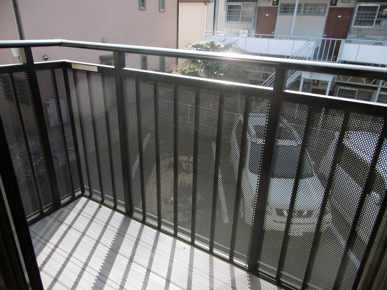 バルコニー　日当たり良好のバルコニーです。