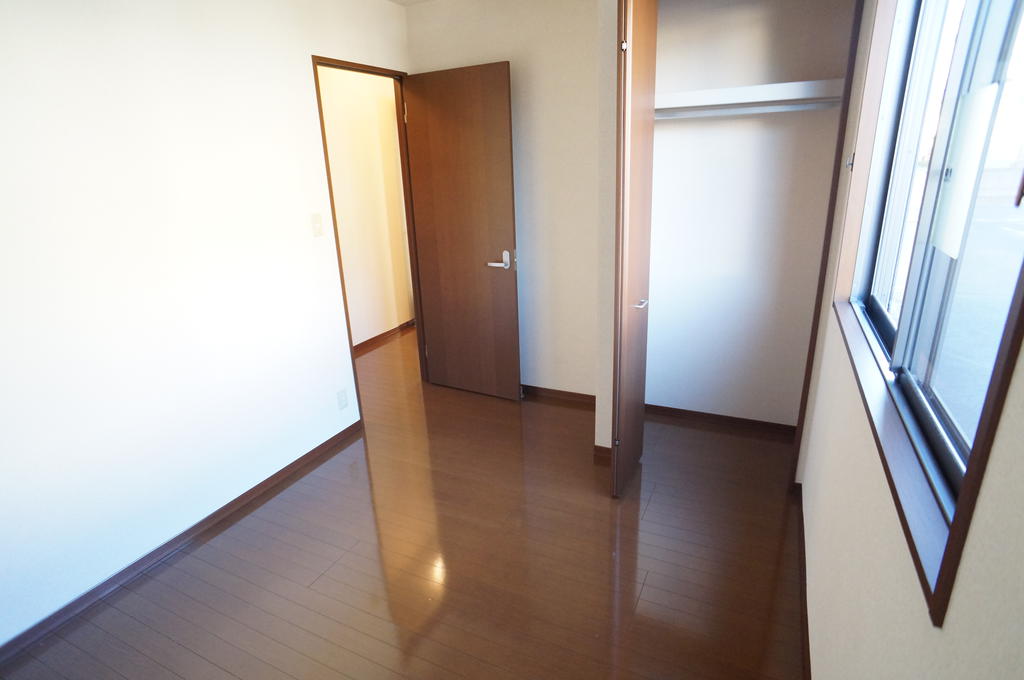 その他　北側洋室