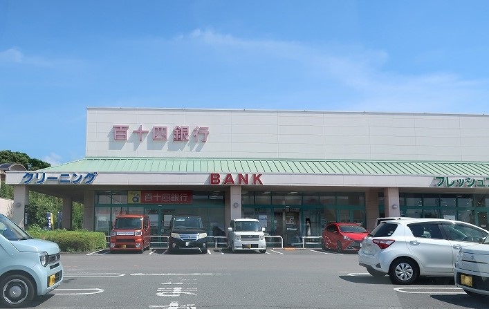銀行　百十四銀行フジグラン丸亀出張所（銀行）まで1167m