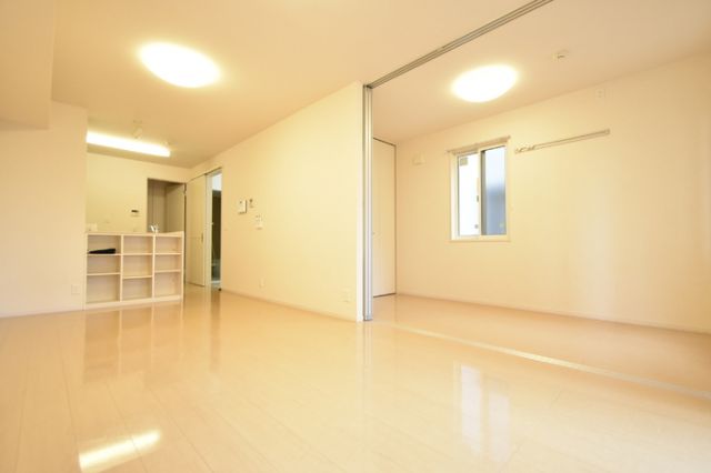 1LDK Apartment in Chuo-ku, Niigata, Niigata — photo 3 of 3