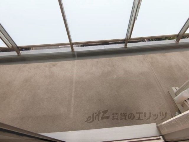 【アクトタレイア茨木駅前のバルコニー】
