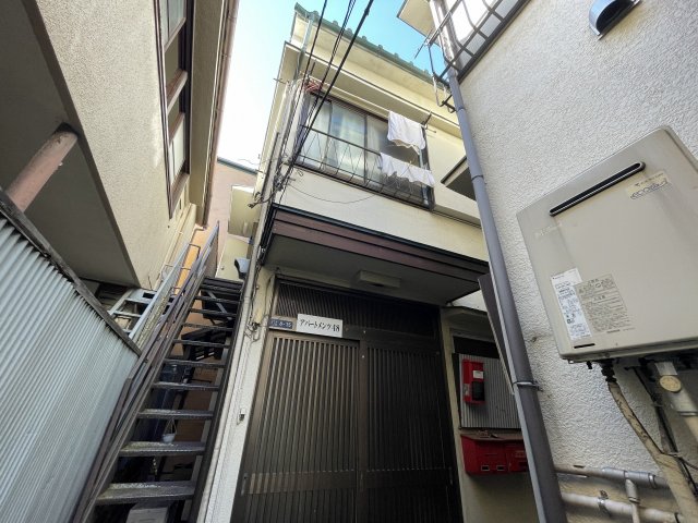 東京都北区上十条４（アパート）の賃貸物件の外観