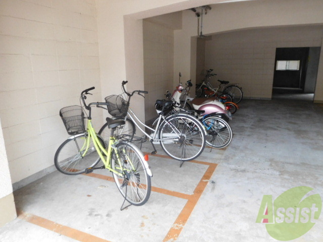 その他共有部分　駐輪場も完備です