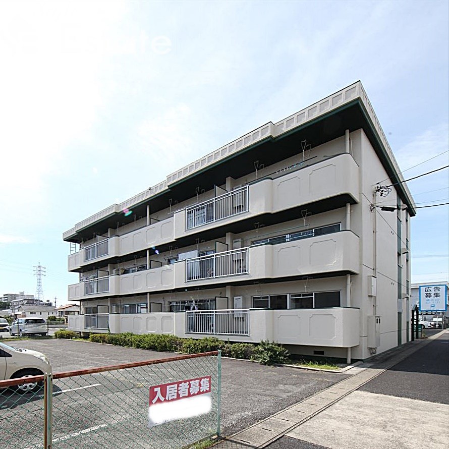 名古屋市守山区新城のマンションの建物外観