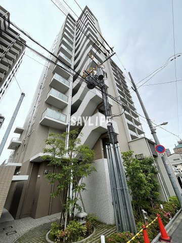 大阪市東成区中道のマンションの建物外観