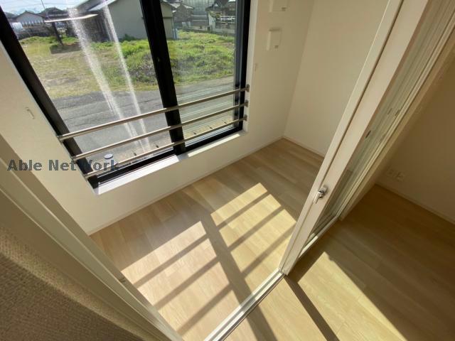 玄関　同型タイプ