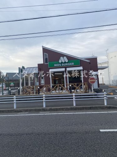 【カーサベッラの飲食店】