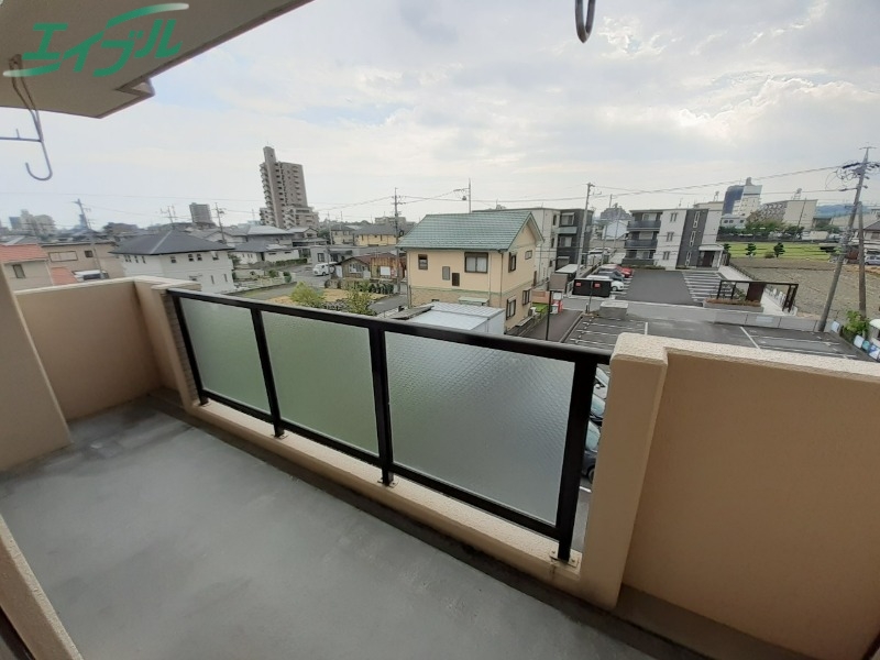 バルコニー　別部屋同型参照