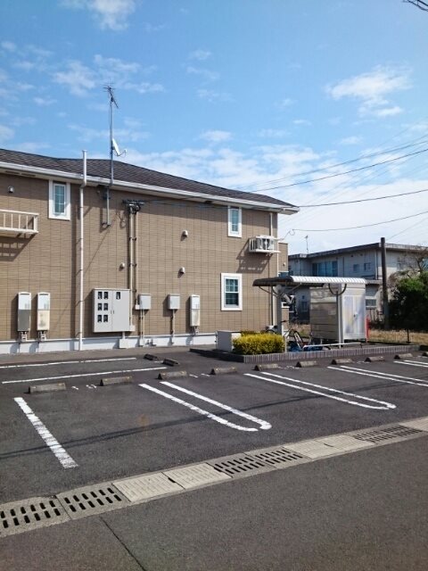 【薩摩川内市宮崎町のアパートの駐車場】