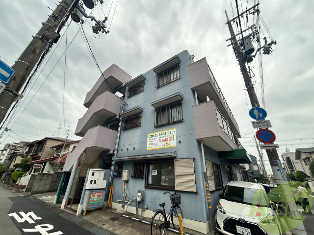 【カーサアリオの建物外観】