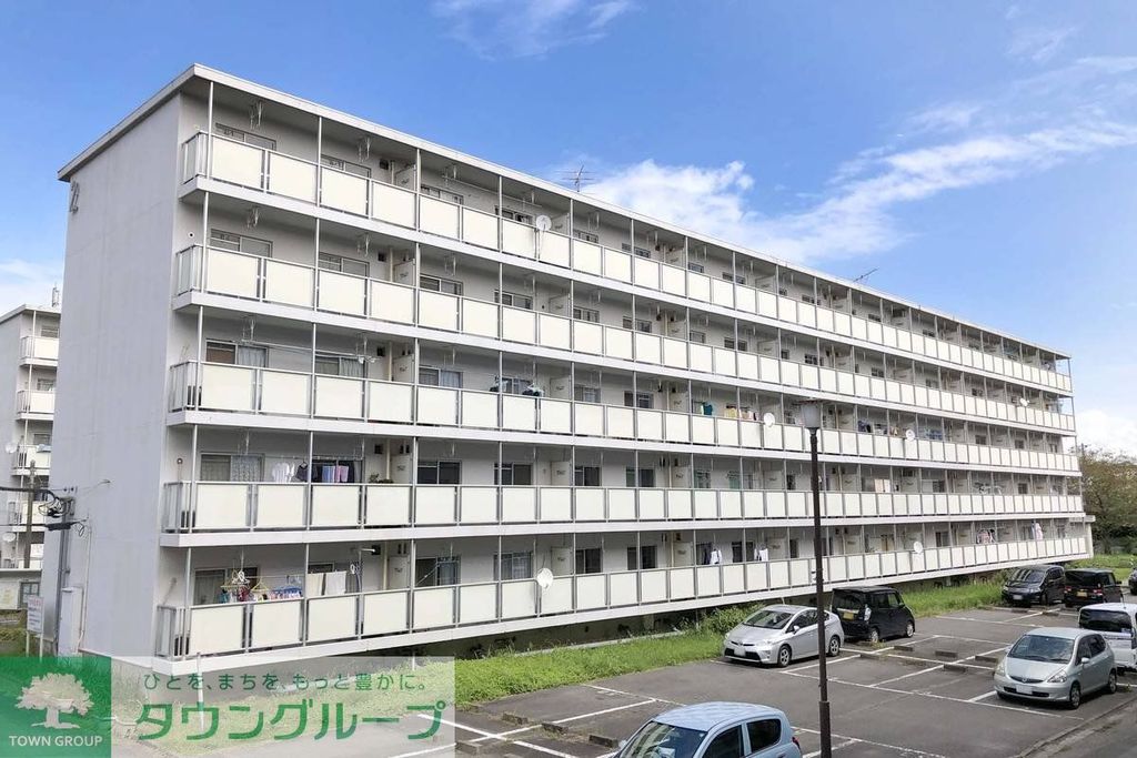 取手市台宿のマンションの建物外観