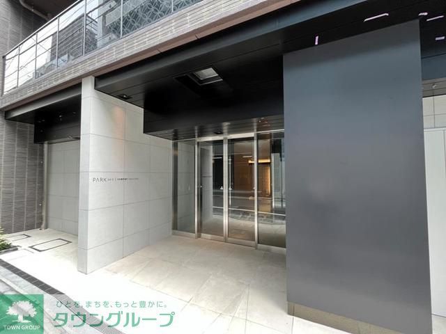 【中央区日本橋茅場町のマンションのエントランス】