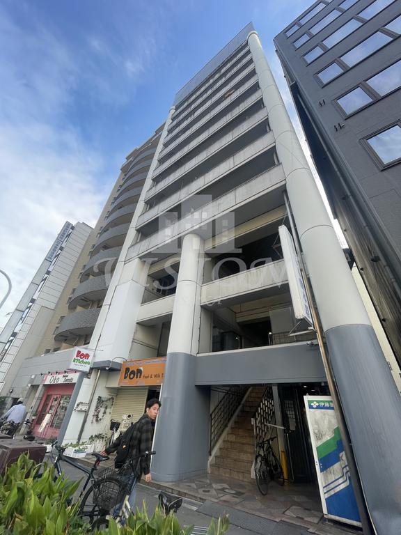 【大阪市浪速区恵美須西のマンションの建物外観】