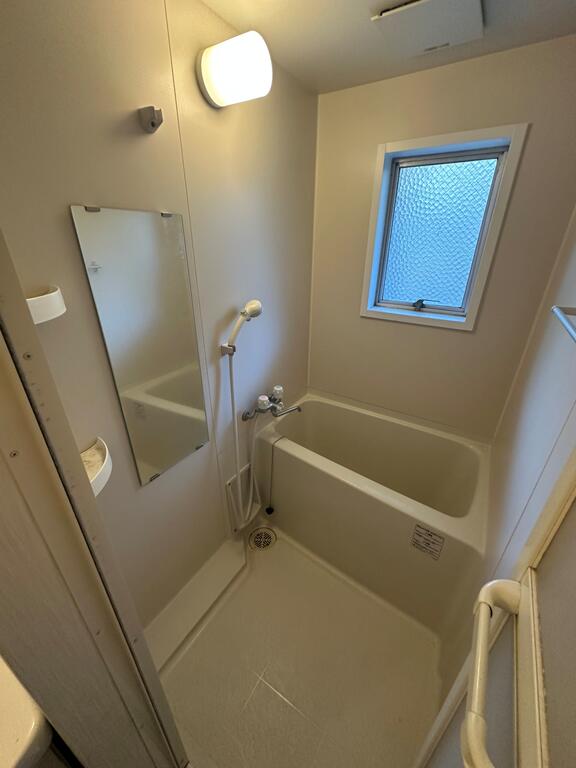 バス・シャワールーム　浴室！