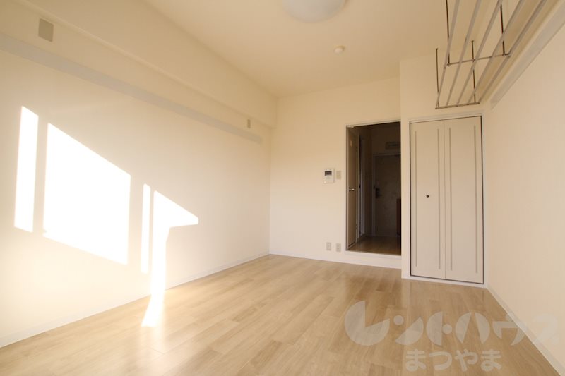 居室・リビング　居室