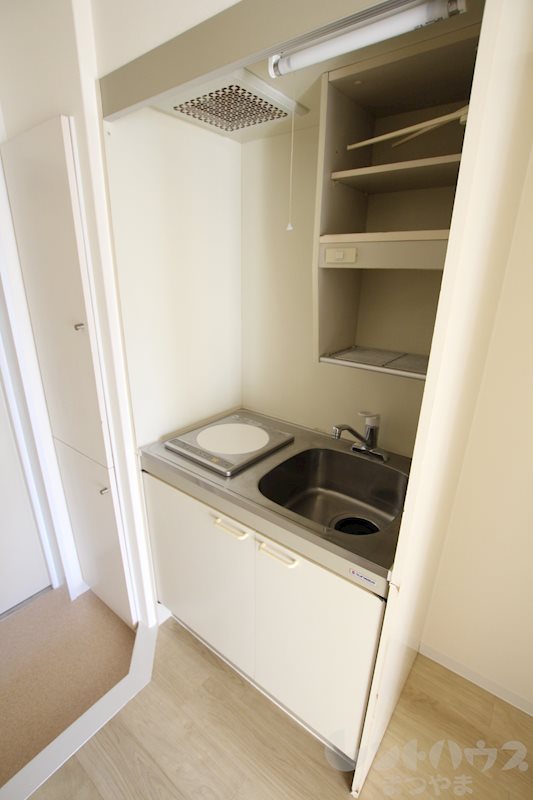 キッチン　キッチン