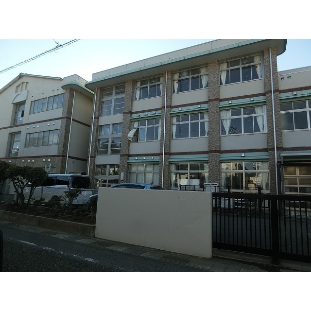小学校　沼津市立第四小学校（小学校）まで1191m