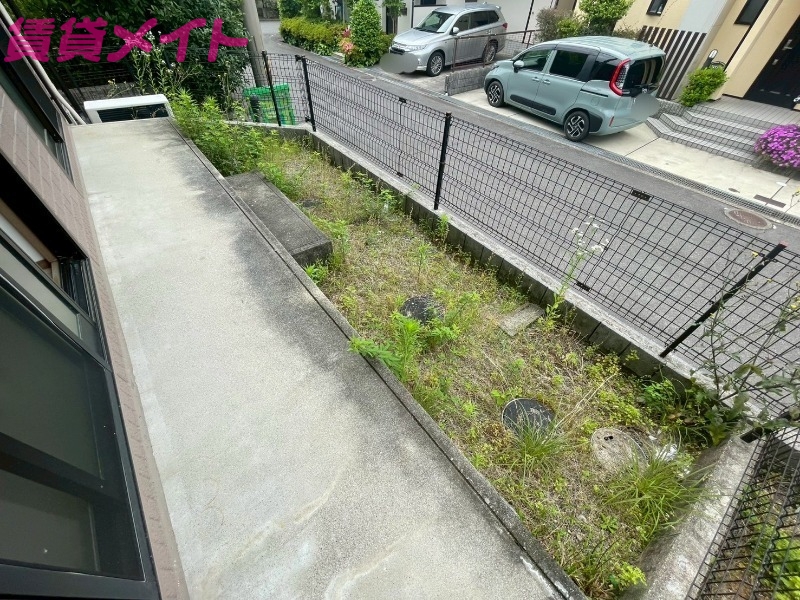 庭　別棟同型参考写真