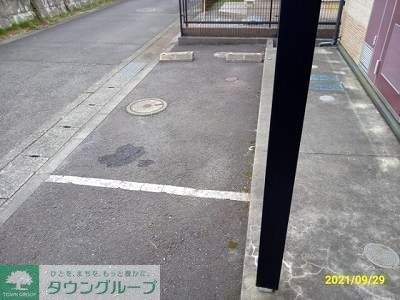 エントランス　駐車場