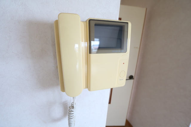 セキュリティ　☆訪問者の顔が確認できるＴＶモニターホン☆