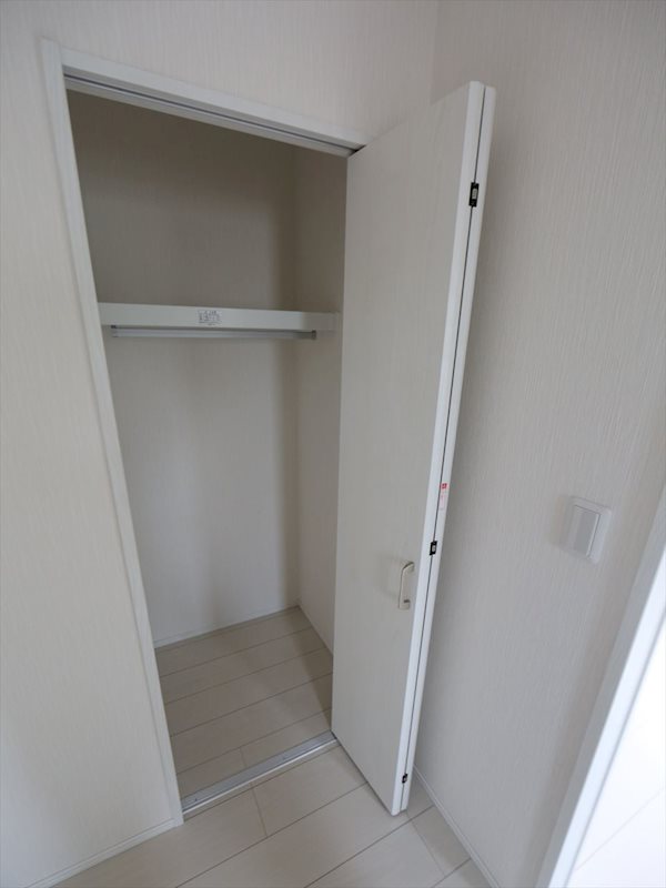 収納　クローゼット（収納充実してます）