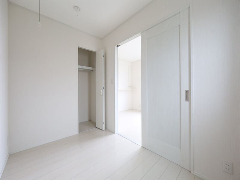 その他部屋・スペース　洋室3.7帖　収納有り