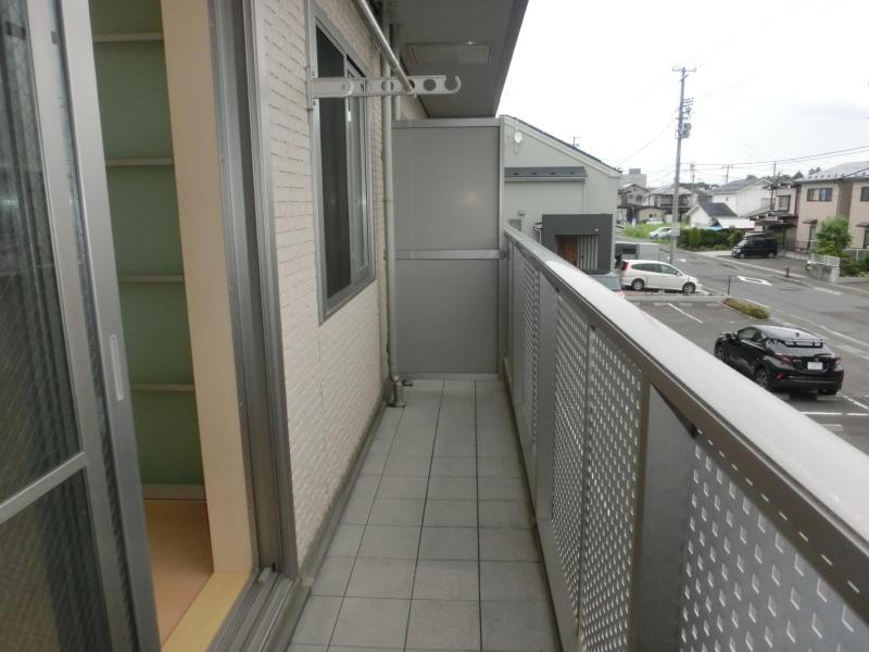 バルコニー　同タイプの写真です。