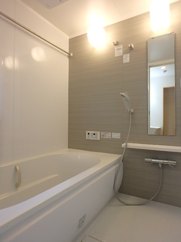 バス・シャワールーム　図面と現状に相違がある場合には現状を優先