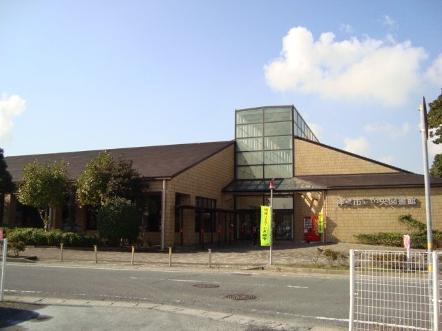 図書館　神栖市立中央図書館（図書館）まで799m