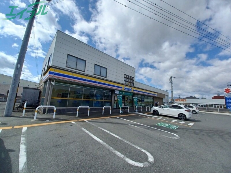 コンビニ　ミニストップ伊勢黒瀬町店（コンビニ）まで722m