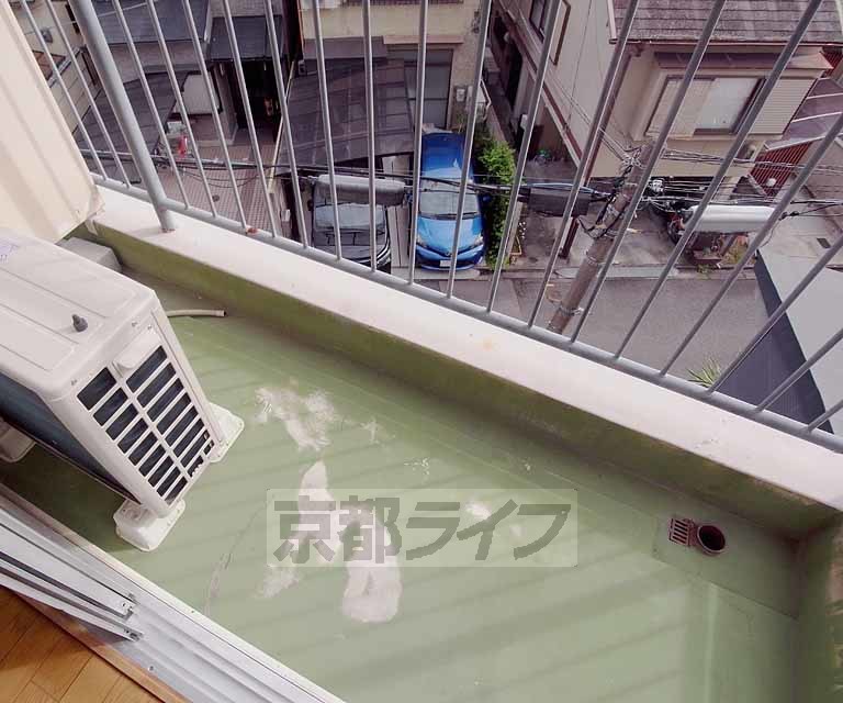 バルコニー　南向きのベランダ