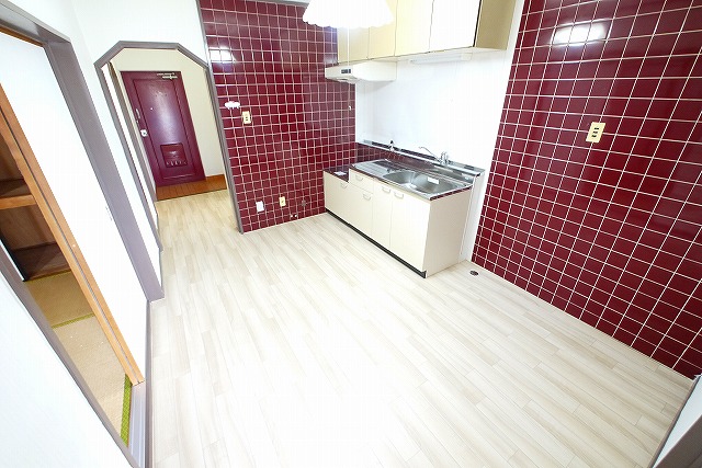 居室・リビング　ご家族で団らん出来るダイニングキッチンです。