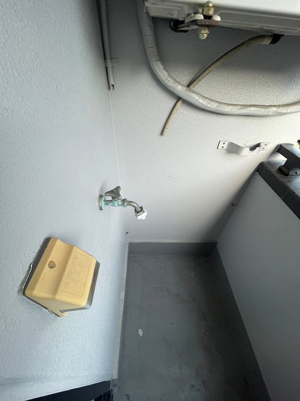 洗面設備　洗濯機置き場