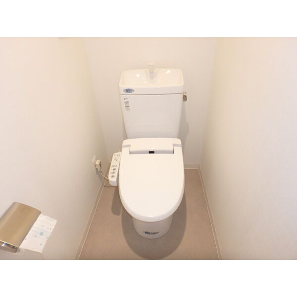 トイレ　別室の参考写真です。※現況優先