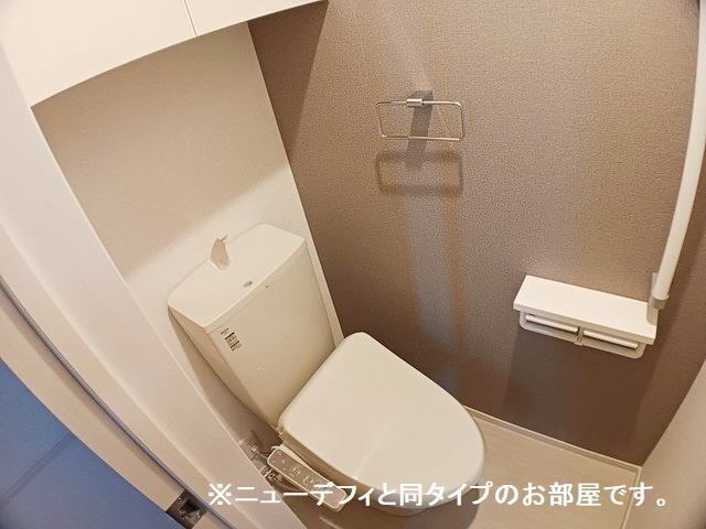 トイレ　同タイプの写真
