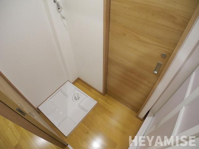 洗面設備　洗濯機置き場※同間取りの別の階のお部屋の写真です※