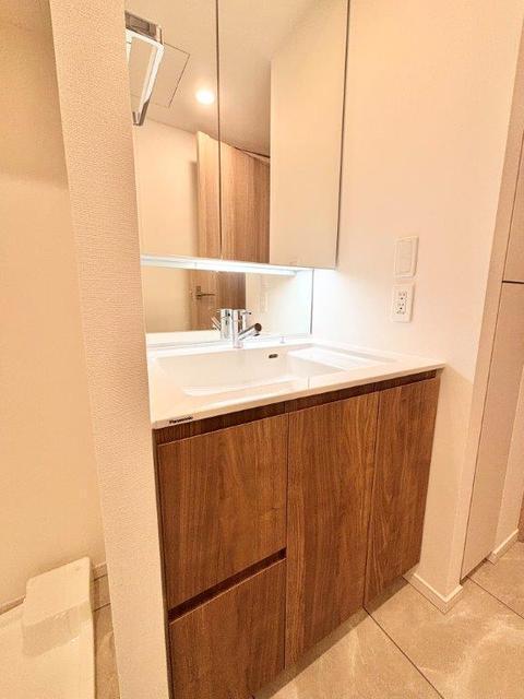 洗面設備　独立洗面台