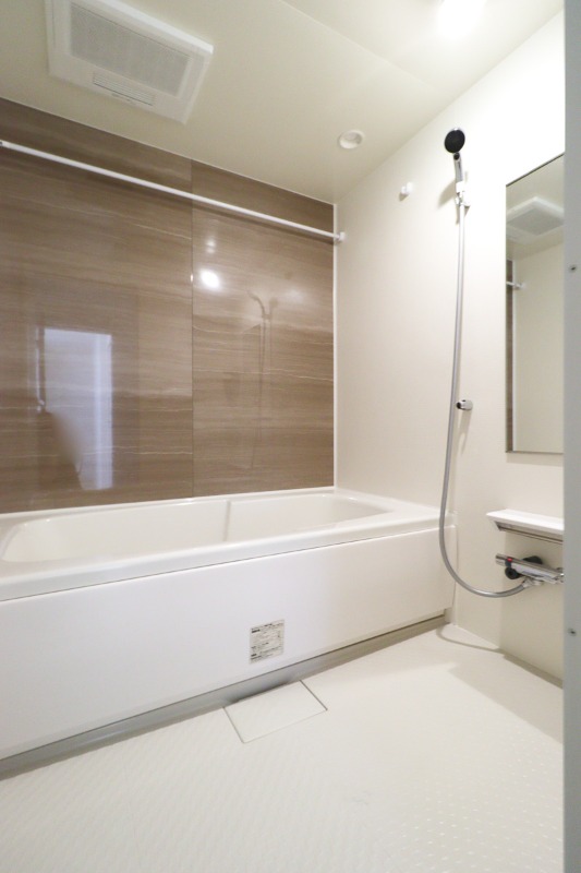 バス・シャワールーム　図面と現状に相違がある場合には現状を優先