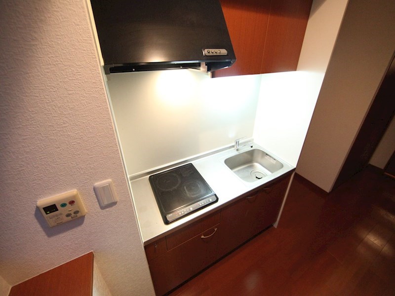 キッチン　システムキッチン（ＩＨ2口コンロ付）