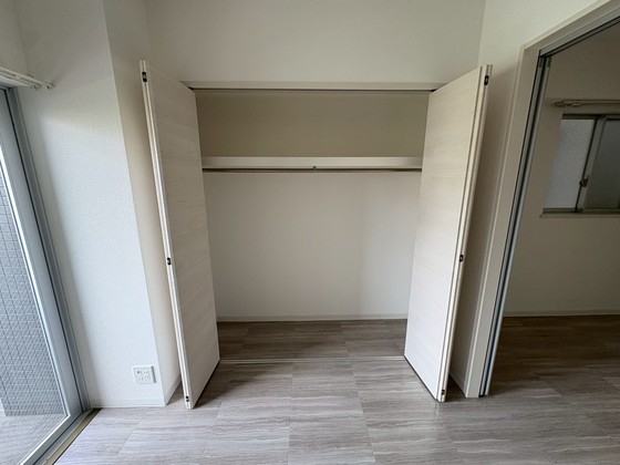 収納　※別部屋の写真です