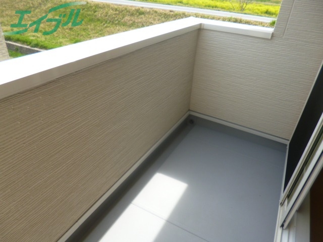 バルコニー　同型参考写真