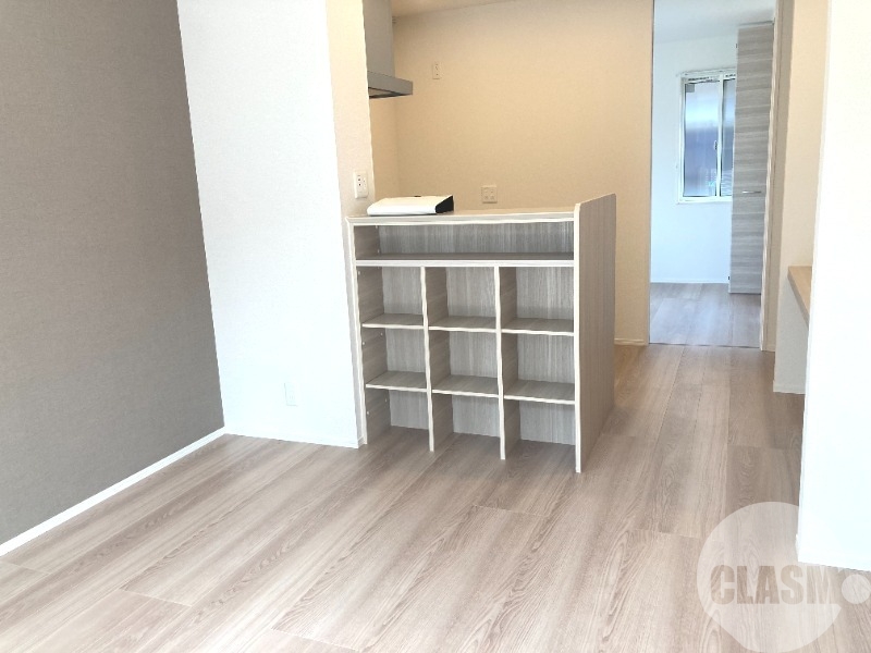 居室・リビング　カウンターキッチンです♪