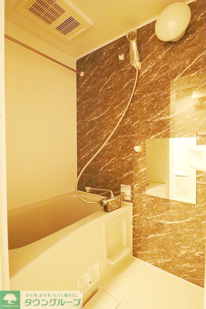 バス・シャワールーム　同一施工会社参考写真