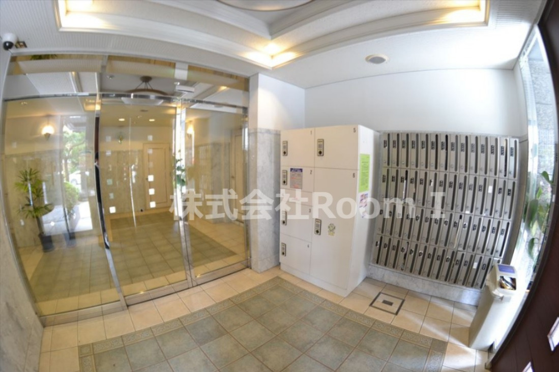 ロビー　建物の内部です
