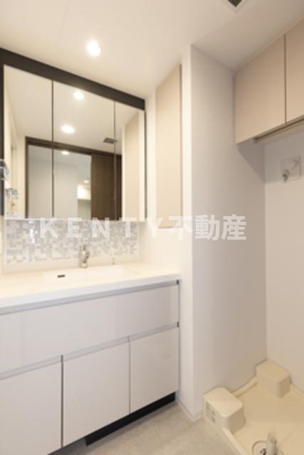 洗面設備　広い洗面スペース