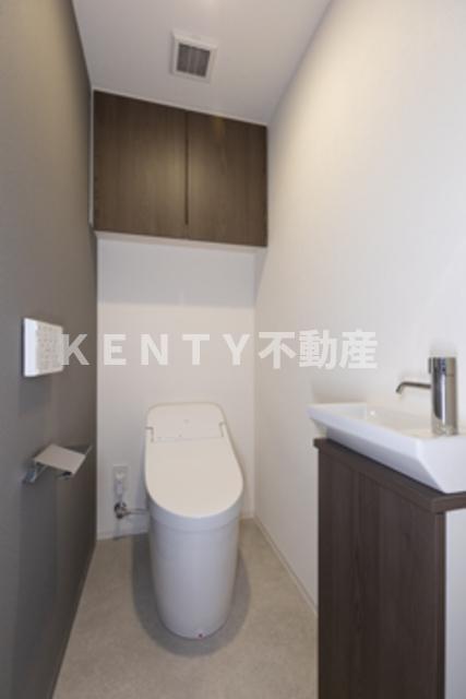 トイレ　トイレもきれいです