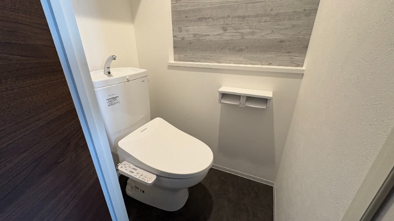 トイレ　ウォシュレット付きトイレ